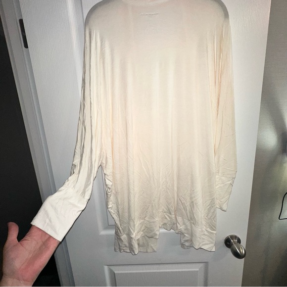 Torrid Cream Cardigan - Picture 3 of 4